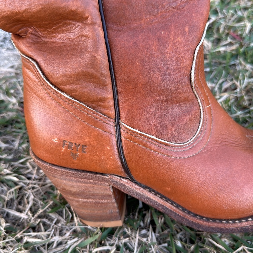 Frye Leather Boots, Style 7105, Size 5.5 women’s‎ - Picture 4 of 17